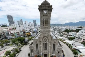 Nhà Thờ Đá Nha Trang