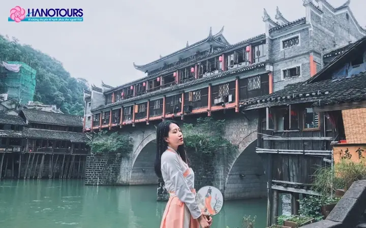 Đi Trung Quốc nên mặc gì để vừa đẹp vừa tiện?