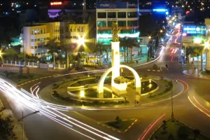 Chợ Đêm Ngã 6 Ở Đắk Lắk - Thành Phố Buôn Ma Thuột