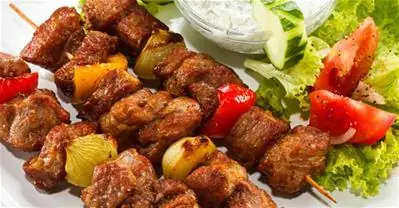 Top 10 Quán Ăn Sinh Viên Ngon Rẻ, Được Yêu Thích Nhất Ở Hà Nội