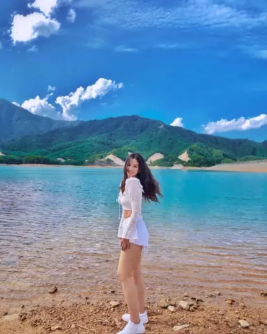 Hồ Hòa Trung Hồ Hòa Trung