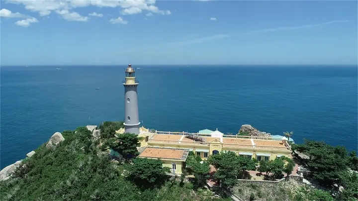 22. Hải Đăng Đại Lãnh