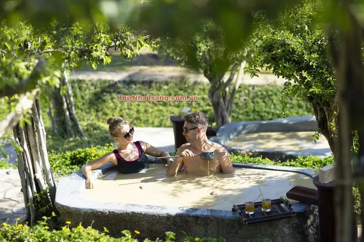 Dịch Vụ Tắm Bùn Hòn Tằm Mud Baths
