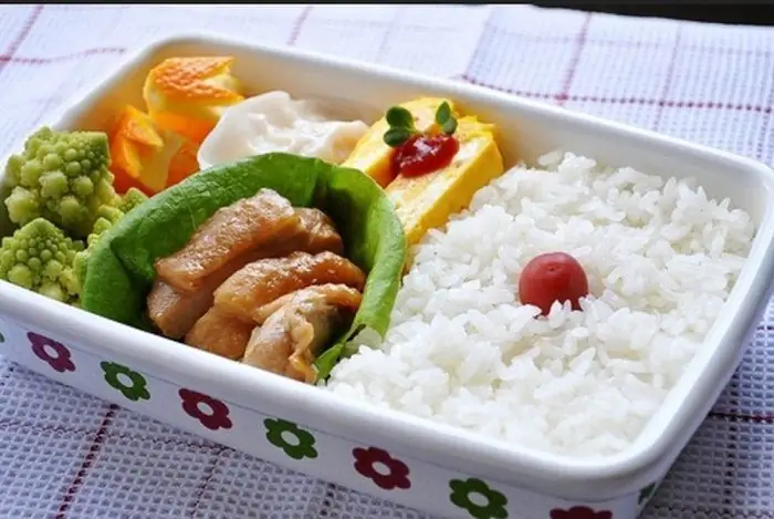 Bữa Ăn Sáng + Set Ăn Trưa