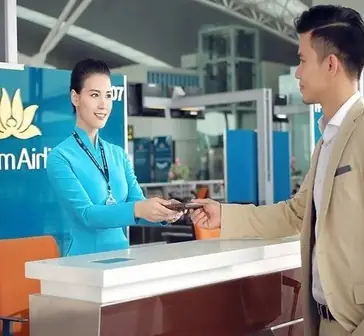 Phí Đổi Tên Vé Máy Bay Vietnam Airlines Mới Nhất 2026