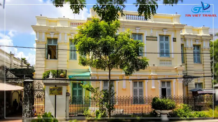 Ngày 01: Tp.hcm – Chùa Dơi – Bảo Tàng Khmer – Bạc Liêu Ngày 01: Tp.hcm – Chùa Dơi – Bảo Tàng Khmer – Bạc Liêu
