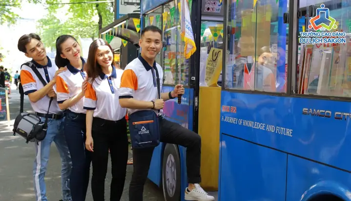 Học Ngành Du Lịch Ra Trường Làm Gì? Bao Gồm Những Nhóm Ngành Nghề Nào?