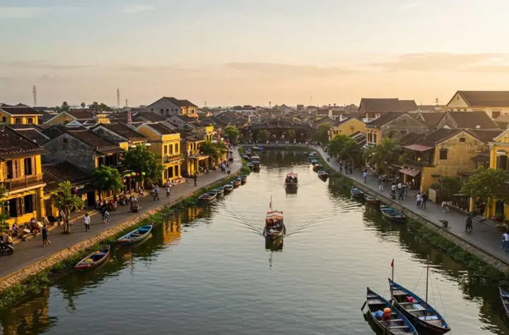 Ngày 1: Khám Phá Vẻ Đẹp Cổ Kính Và Ẩm Thực Đặc Sản Phố Hội