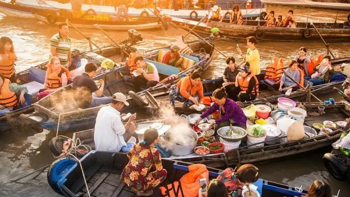 Đi Du Lịch Miền Tây Nên Đi Đâu? Ghé Thăm Cần Thơ – Thủ Phủ Miền Tây