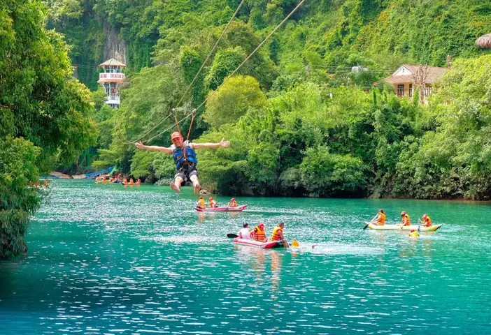 Gợi Ý Địa Điểm Không Nên Bỏ Lỡ Khi Du Lịch Quảng Bình