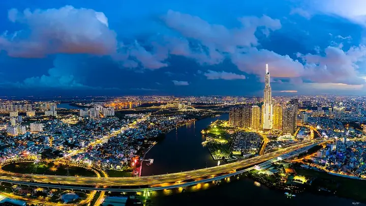 Du Lịch Sài Gòn 3 Ngày 2 Đêm: Ở Đâu, Ăn Gì, Chơi Gì? | Xanh Sm