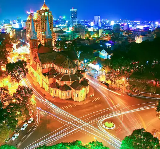 Nhà Thờ Đức Bà Nhà Thờ Đức Bà