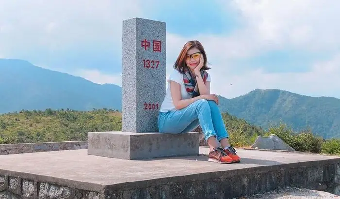 Cột Mốc 1327