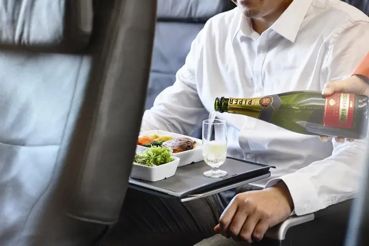 Đặc Điểm Ghế Máy Bay Hạng Thương Gia Jetstar Pacific Airlines