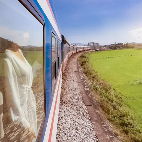 Lịch Tàu Chạy Ở Việt Nam | The Vietage | Câu Hỏi Thường Gặp Lịch Tàu Chạy Ở Việt Nam | The Vietage | Câu Hỏi Thường Gặp