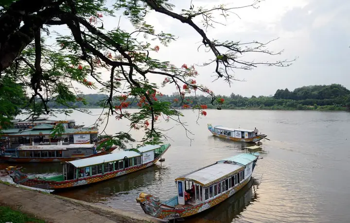 Cách Di Chuyển Đến Chùa Thiên Mụ