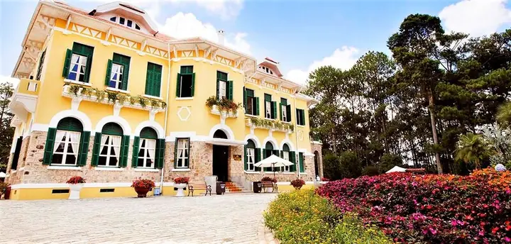 Có Gì Bên Trong Dinh Bảo Đại 1?
