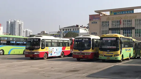 Xe Bus Tây Yên Tử. 1 Phương Tiện Tiện Lợi Đến Vùng Đất Thiêng ...