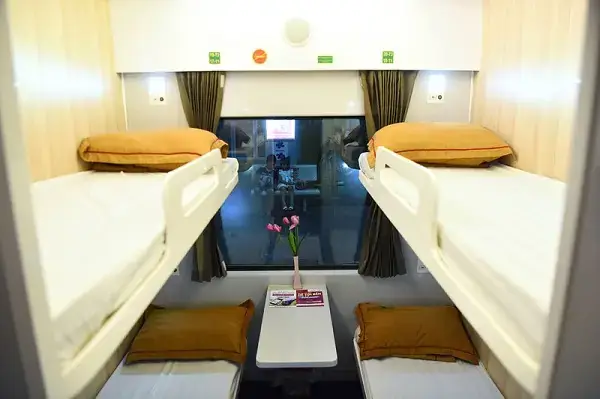 Giường Nằm Khoang 4 Điều Hoà