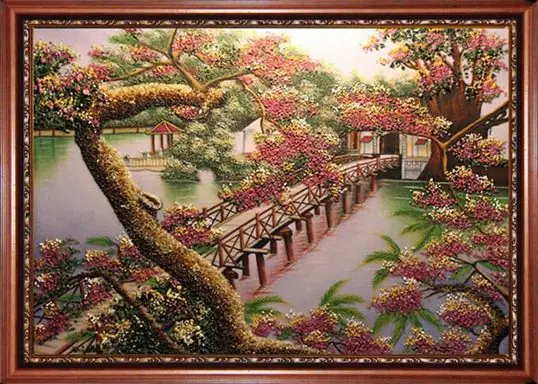 Những Hoạt Động Du Lịch Nào Bạn Có Thể Tham Gia Để Khám Phá Vẻ Đẹp Của Huế?