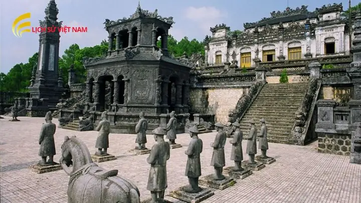 Lăng Khải Định – Di Sản Văn Hóa Vượt Thời Gian