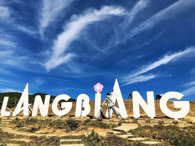12. Núi Lang Biang 12. Núi Lang Biang