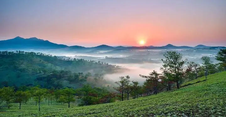 Giới Thiệu Về Đà Lạt Giới Thiệu Về Đà Lạt