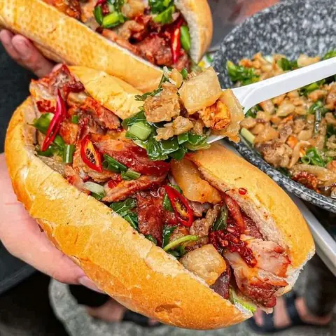 Bánh Mì Xíu Mại