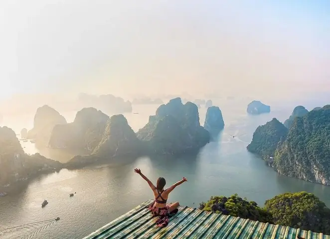Lịch Trình Du Lịch Hạ Long 2 Ngày 1 Đêm Tự Túc Chi Tiết 2025
