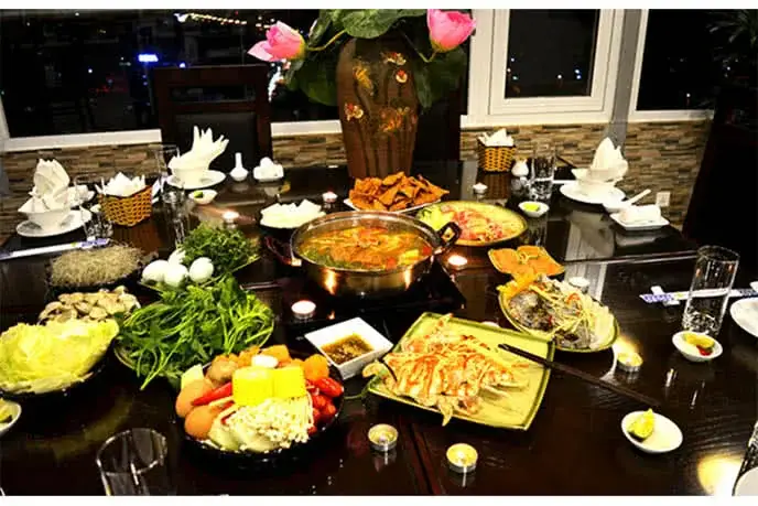 Nhà Hàng Sky Bar Sahul Hotel – Buffet Lẩu Hải Sản Đẳng Cấp Trên Cao Nhà Hàng Sky Bar Sahul Hotel – Buffet Lẩu Hải Sản Đẳng Cấp Trên Cao