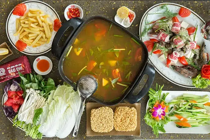 Nhà Hàng Bảo Chi – Hương Vị Biển Khơi Từ Bàn Tay Đầu Bếp Hơn 25 Năm Kinh Nghiệm Nhà Hàng Bảo Chi – Hương Vị Biển Khơi Từ Bàn Tay Đầu Bếp Hơn 25 Năm Kinh Nghiệm