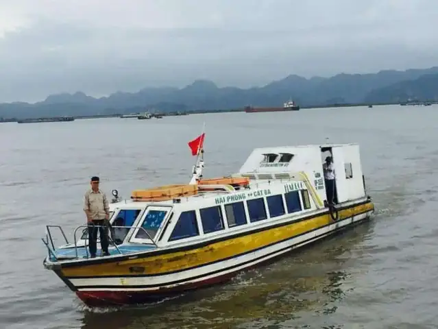 Speedboat And Bus To Cat Ba Island
