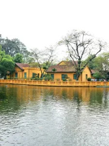 Ao Cá Bác Hồ – Khu Di Tích Chủ Tịch Hồ Chí Minh Tại Phủ Chủ Tịch