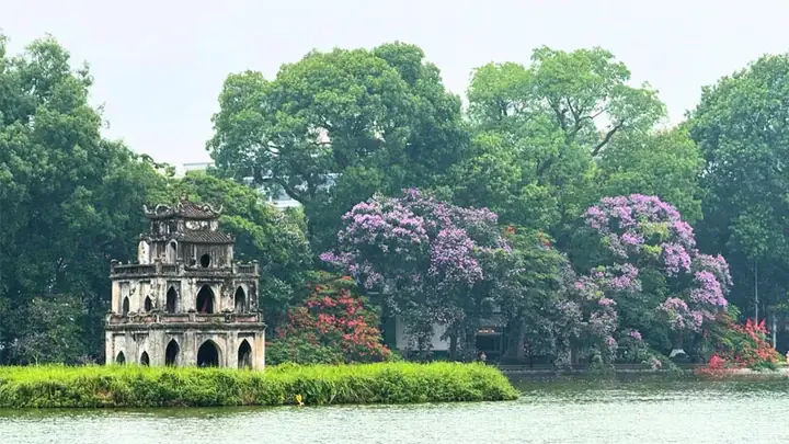 Hình Ảnh Hồ Gươm Ấn Tượng