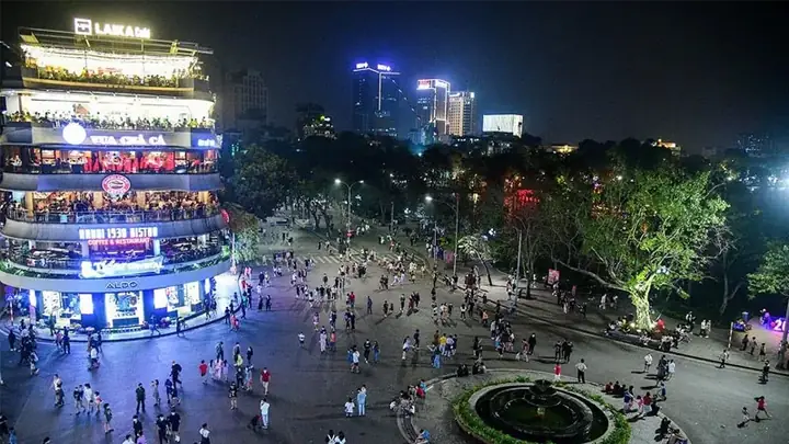 Hình Ảnh Hồ Gươm Về Đêm Huyền Ảo