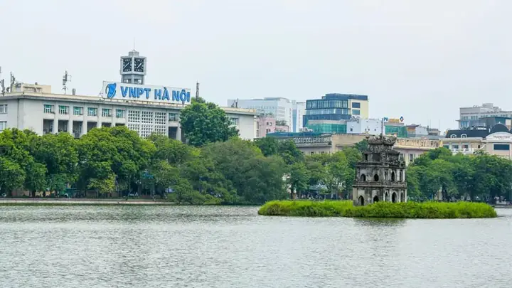 Hình Ảnh Hồ Gươm Ấn Tượng