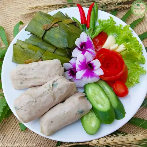 Chả Lụa Thẻ Bình Định Là Gì? Chả Lụa Thẻ Bình Định Là Gì?