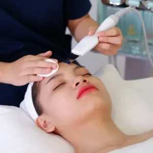 Chăm Sóc Da Nhạy Cảm Bình Thạnh