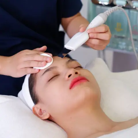 Chăm Sóc Da Nhạy Cảm Bình Thạnh