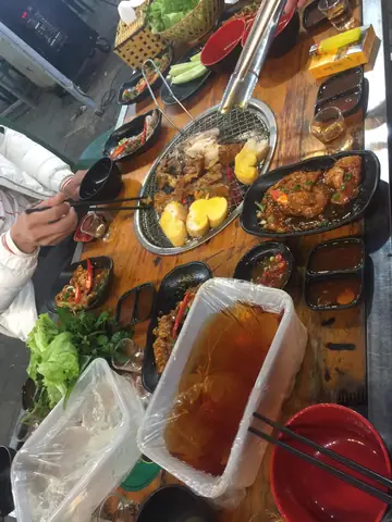 Hình Ảnh Đồ Nướng Vỉa Hè