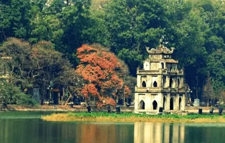 Hồ Gươm (hồ Hoàn Kiếm) - Trái Tim Thủ Đô, Bốn Mùa Đều Đẹp Hồ Gươm (hồ Hoàn Kiếm) - Trái Tim Thủ Đô, Bốn Mùa Đều Đẹp