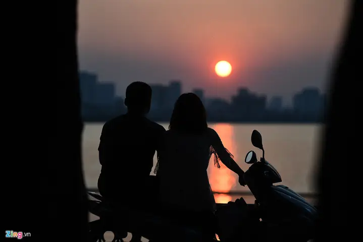 Hình Ảnh Cho Hình Ảnh Hoàng Hôn Hồ Tây: Hình Ảnh Cho Hình Ảnh Hoàng Hôn Hồ Tây: