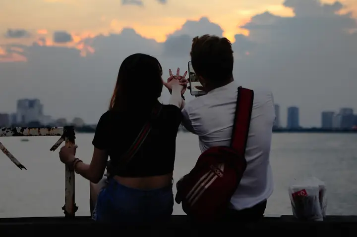 Hình Ảnh Cho Hình Ảnh Hoàng Hôn Hồ Tây: Hình Ảnh Cho Hình Ảnh Hoàng Hôn Hồ Tây:
