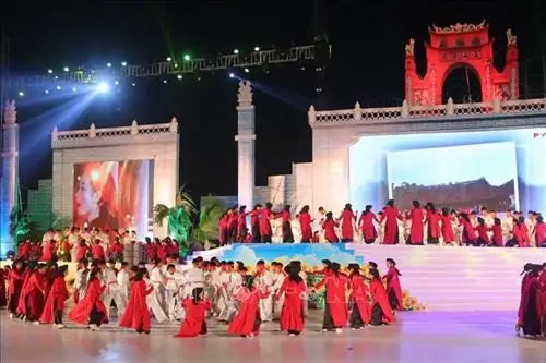 Giỗ Tổ Hùng Vương - Lễ Hội Đền Hùng 2019: Lung Linh Sắc Màu Lễ ... Giỗ Tổ Hùng Vương - Lễ Hội Đền Hùng 2019: Lung Linh Sắc Màu Lễ ...