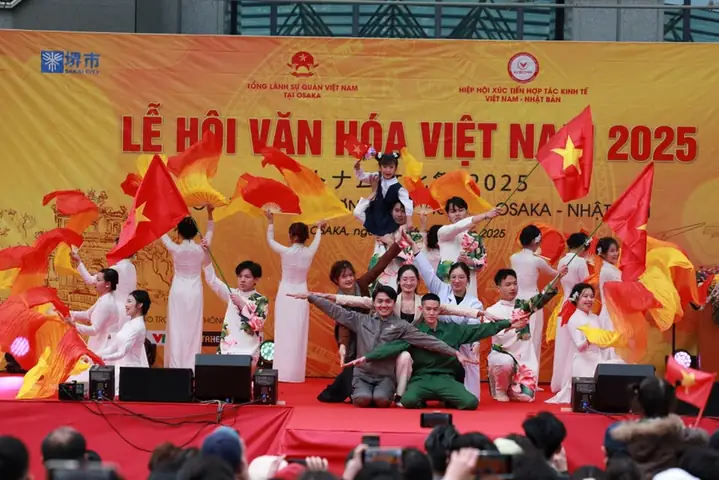 Những Hình Ảnh Đặc Sắc Tại Lễ Hội Văn Hóa Việt Nam Tại Osaka, Nhật Bản Ảnh 5 Những Hình Ảnh Đặc Sắc Tại Lễ Hội Văn Hóa Việt Nam Tại Osaka, Nhật Bản Ảnh 5