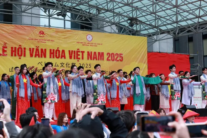 Những Hình Ảnh Đặc Sắc Tại Lễ Hội Văn Hóa Việt Nam Tại Osaka, Nhật Bản Ảnh 6 Những Hình Ảnh Đặc Sắc Tại Lễ Hội Văn Hóa Việt Nam Tại Osaka, Nhật Bản Ảnh 6