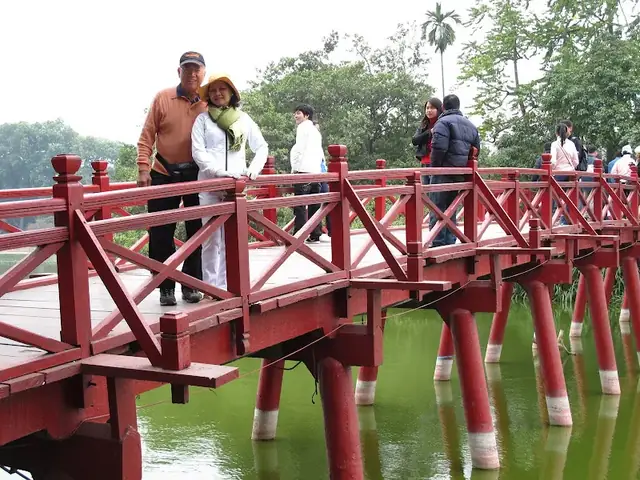 Bến Tre: Hình Ảnh Sông Nước Miệt Vườn