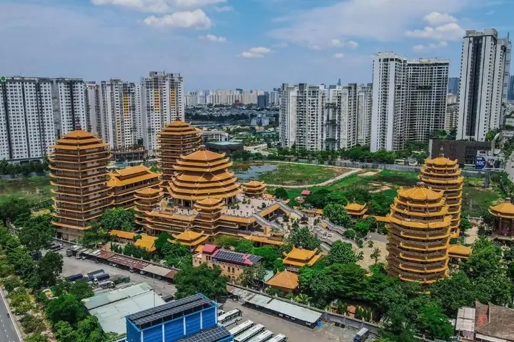 Lịch Sử Hình Thành Và Phát Triển Pháp Viện Minh Đăng Quang
