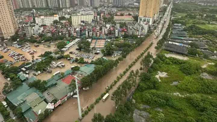 Những Vị Trí Đang Ngập Úng Ở Các Tuyến Phố Hà Nội