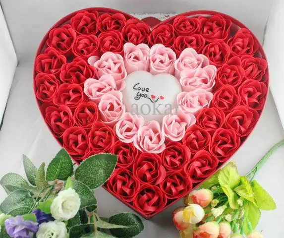 Làm Thế Nào Để Lựa Chọn Một Lẵng Hoa Chúc Mừng Ngày 20/11 Thật Đẹp Và Ý Nghĩa?